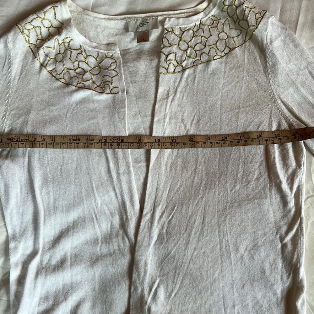 🎁🕊️Ann Taylor Loft Shrug🕊️ - Picture 7 of 10